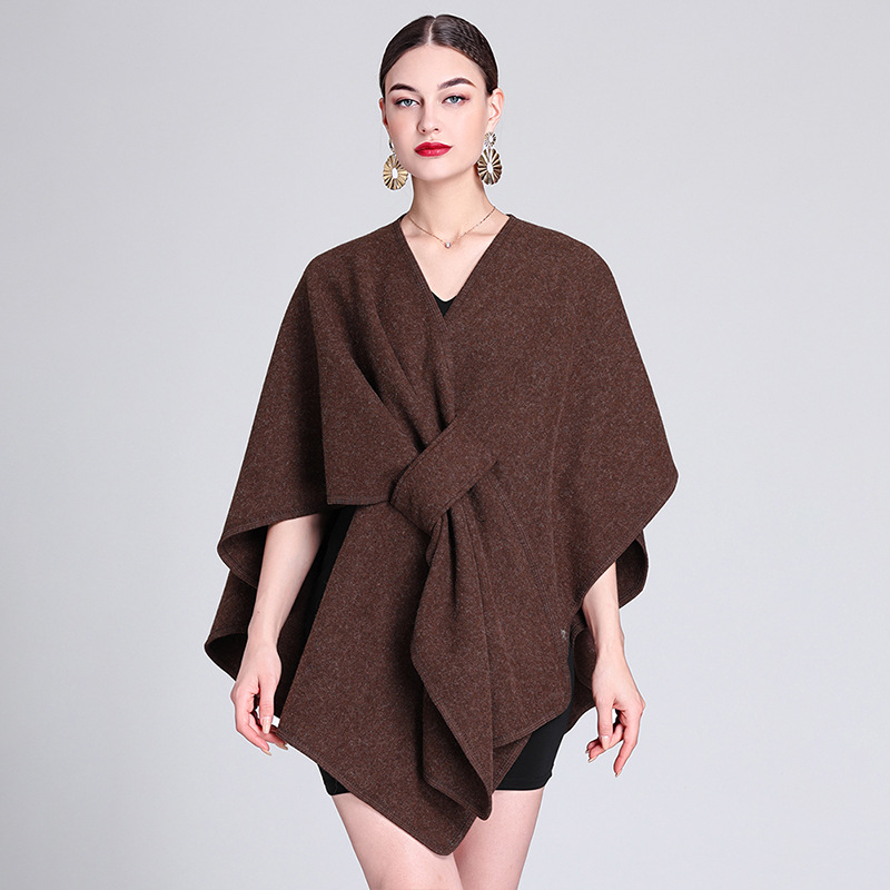 Fashion Shawl Cape Outer Wear - Image 2