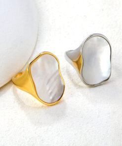 Alternative view of White Shell Ring